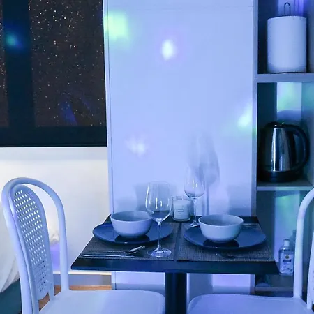 Center 2 Apartment