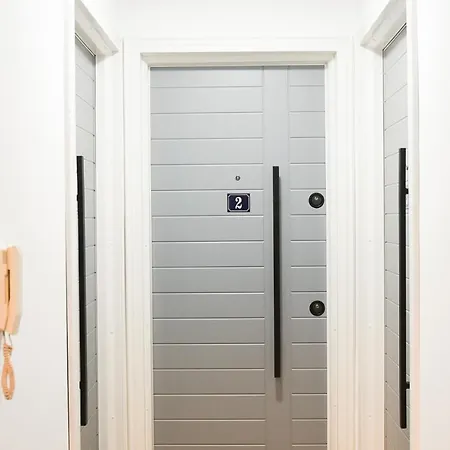 Apartment Center 2
